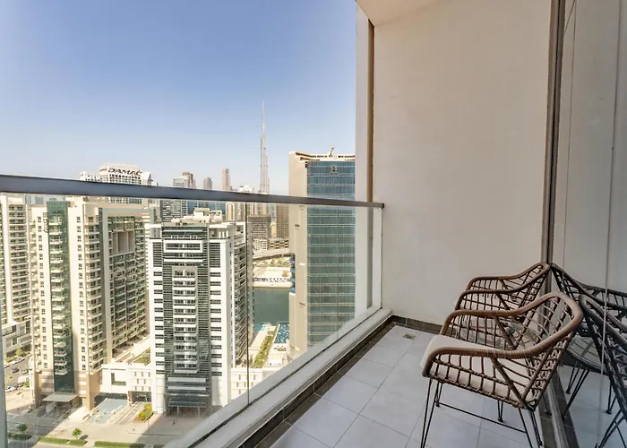 Fam Living - Bayz Tower By Danube - Business Bay